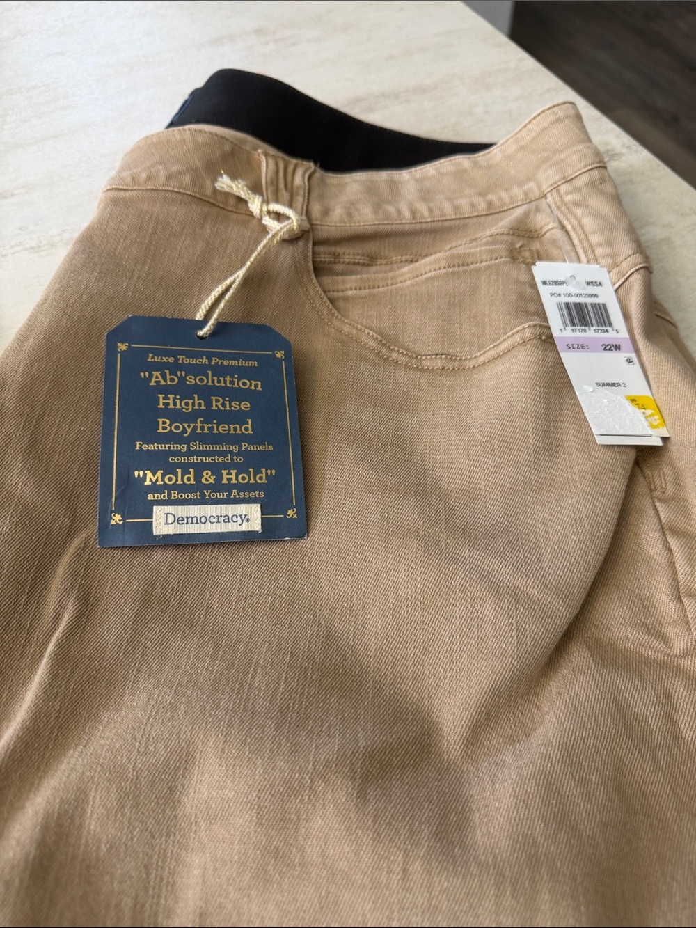 Democracy High-Rise Boyfriend denim  - tan/Khaki